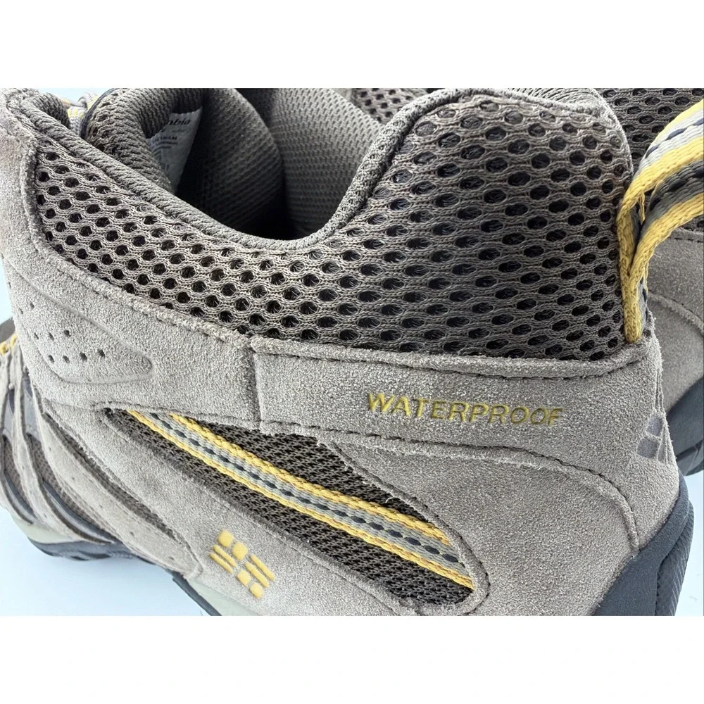 Columbia Men's Waterproof Techlite Hiking Boot 15W Tan‎ Omni-grip 1756